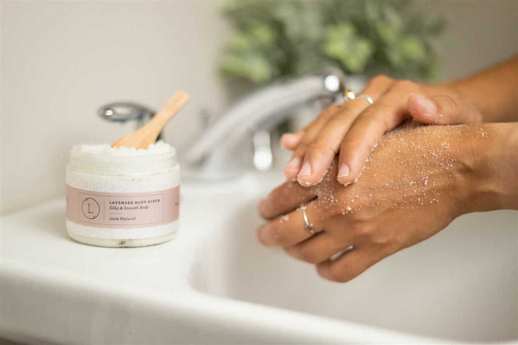 Lavender Natural Salt Body Scrub – Exfoliating Scrub with Essential Oils