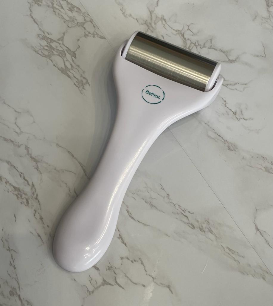 Body Massage Ice Roller – Cooling Face & Body Skincare Tool